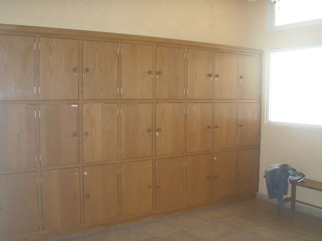 lockes area alberca y vapor