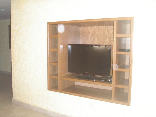 area de tele y sofa cama